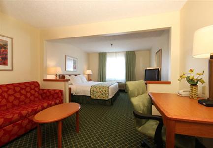 фото отеля Fairfield Inn Davenport