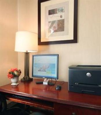 фото отеля Fairfield Inn Davenport