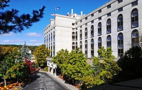 фото отеля Crowne Plaza Hotel Nashua