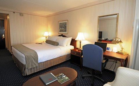 фото отеля Crowne Plaza Hotel Nashua