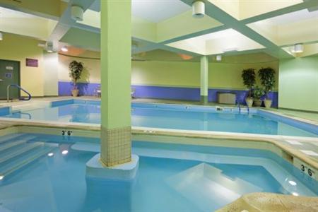 фото отеля Crowne Plaza Hotel Nashua