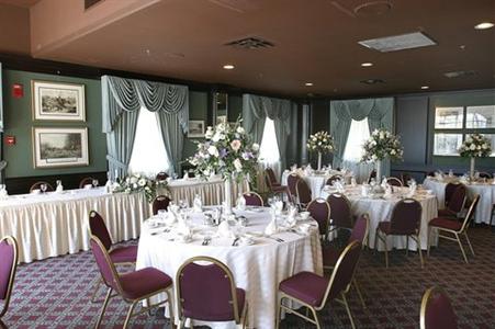 фото отеля Crowne Plaza Hotel Nashua