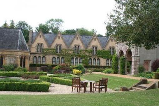фото отеля Ettington Park Hotel Alderminster