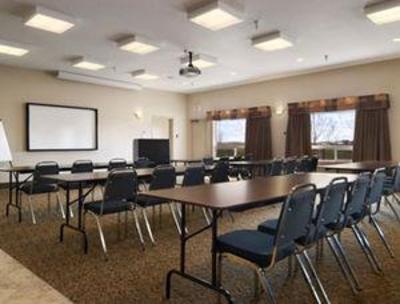 фото отеля Ramada Westlock