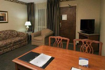 фото отеля Embassy Suites Hotel Denver - Aurora