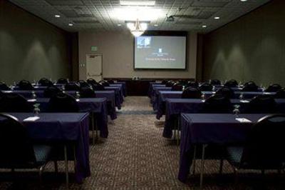 фото отеля Embassy Suites Hotel Denver - Aurora
