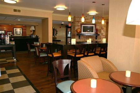 фото отеля Hampton Inn Dalton