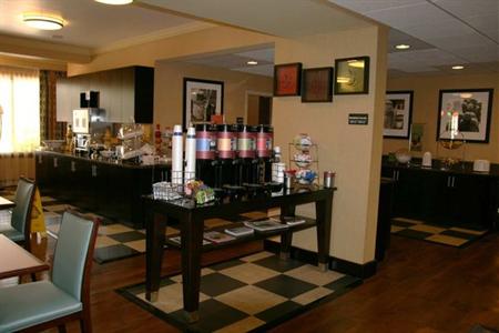 фото отеля Hampton Inn Dalton