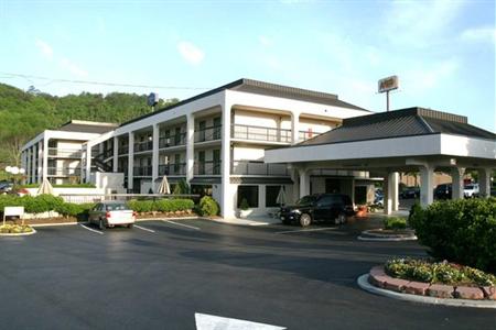 фото отеля Hampton Inn Dalton