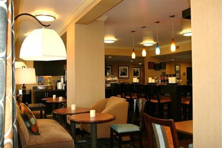 фото отеля Hampton Inn Dalton