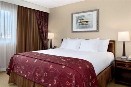 фото отеля Hilton Suites Winnipeg Airport