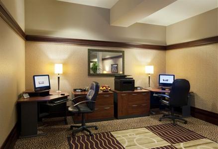 фото отеля Hilton Suites Winnipeg Airport