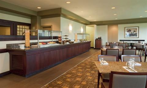 фото отеля Hilton Suites Winnipeg Airport