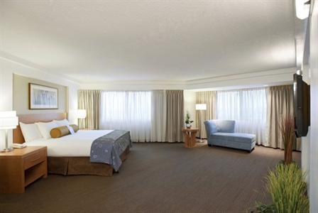 фото отеля Hilton Suites Winnipeg Airport