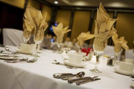 фото отеля Hilton Suites Winnipeg Airport
