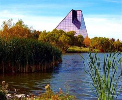 фото отеля Hilton Suites Winnipeg Airport