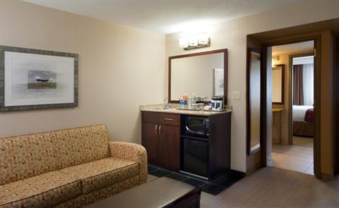 фото отеля Hilton Suites Winnipeg Airport