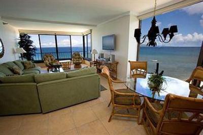 фото отеля Maui Kai Condos Lahaina