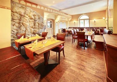 фото отеля Hotel Weinbauer