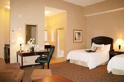 фото отеля Hampton Inn & Suites Edmonton International Airport