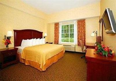 фото отеля Quality Inn & Suites Maine Evergreen Hotel