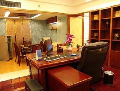 фото отеля Golden Spring Hotel Kunming