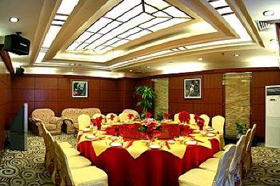 фото отеля Golden Spring Hotel Kunming