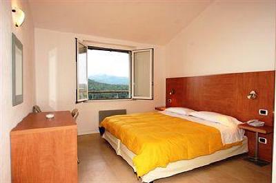 фото отеля Elba Golf Apartments