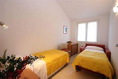 фото отеля Elba Golf Apartments