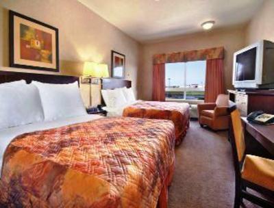 фото отеля Ramada Inn Camrose