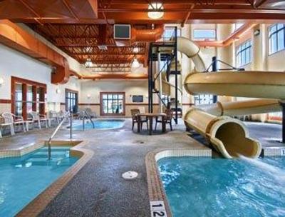фото отеля Ramada Inn Camrose