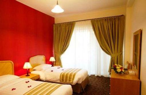 фото отеля Oasis Court Hotel Apartments