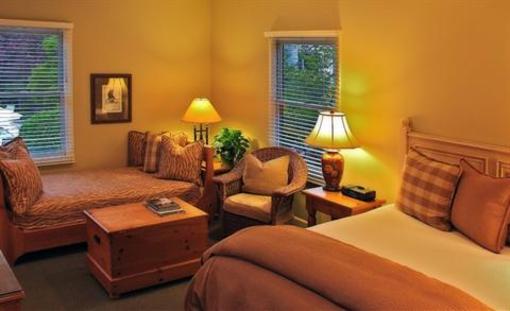 фото отеля MacArthur Place - Sonoma's Historic Inn & Spa