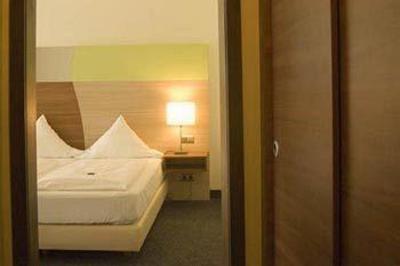 фото отеля Pfalzhotel Asselheim