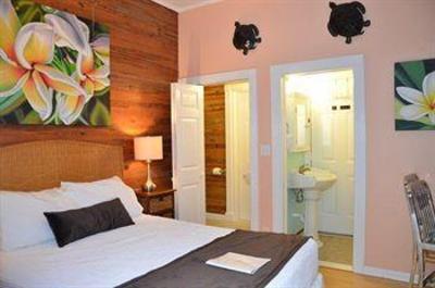 фото отеля Key West Vacations Efficiency Studio Value