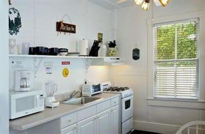 фото отеля Key West Vacations Efficiency Studio Value