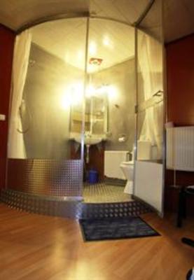 фото отеля Swimming Hostel Berlin