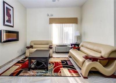 фото отеля Quality Inn & Suites Altoona