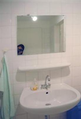 фото отеля Wira Hostel