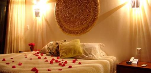 фото отеля Pontal dos Carneiros Beach Bungalows