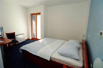 фото отеля Hotel Mare Nostrum Sveti Filip i Jakov