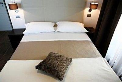 фото отеля Gimmi Hotel