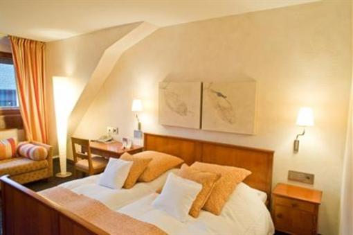 фото отеля Hotel Zum Roten Baeren