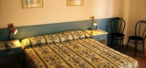 фото отеля Hotel Myriam Lignano Sabbiadoro