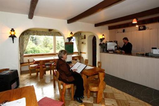 фото отеля Dawson Falls Romantic Hotel
