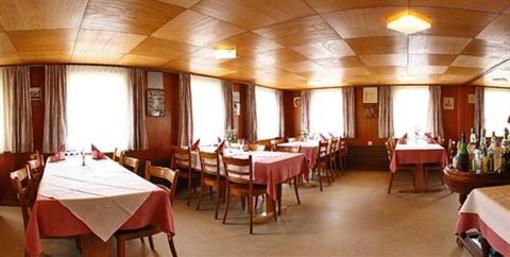 фото отеля Hotel Restaurant Roessli Goldau
