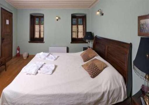 фото отеля Archontiko Hotel Karpenisi