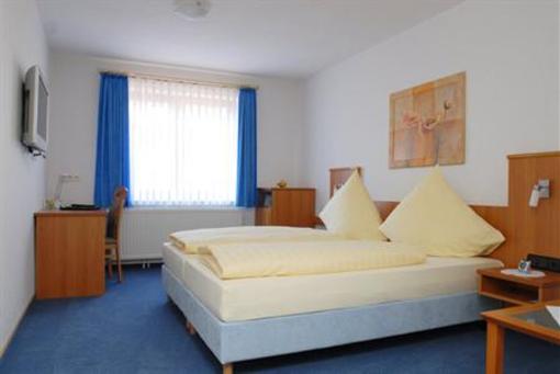 фото отеля Waldhotel Dötlingen