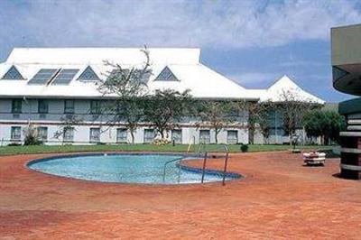 фото отеля Holiday Inn Express Beitbridge