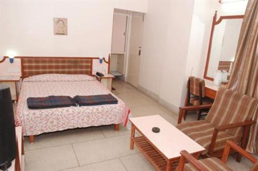 фото отеля Hotel President Patna